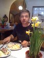 Barry_eating